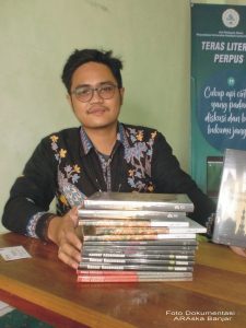 ANTOLOGI PUISI UNTUK PERPUS UNUKASE