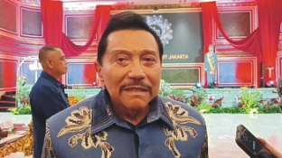 Hendropriyono : Jangan Keturunan Raja yang Abal-Abal, Kerjanya Cuma Ngirim Proposal!