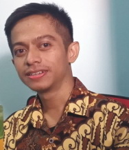 Puisi : Retorika